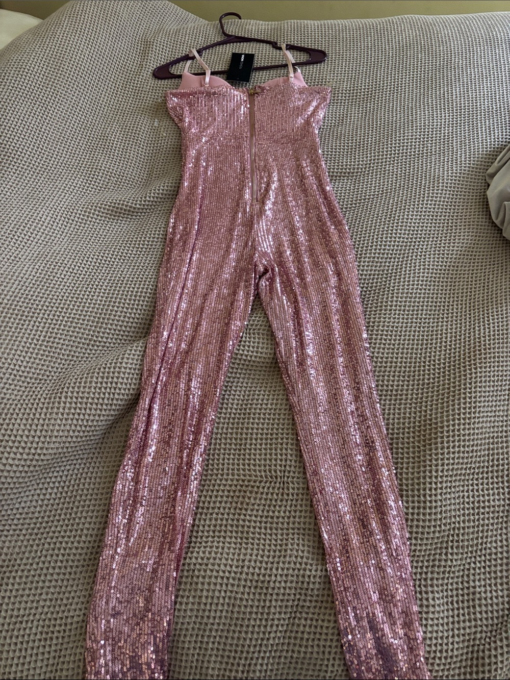 NWT Fashion Nova Rita Sequin Bustier Jumpsuit in Rose Pink - Picture 3 of 3